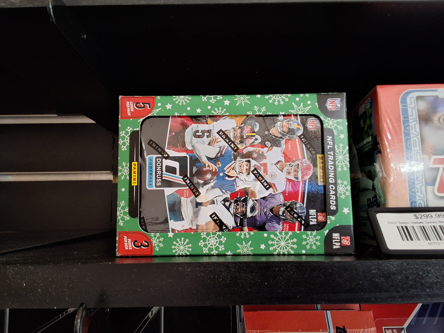 Panini NFL Holiday Tin 2025